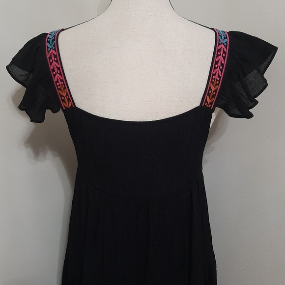 August Sky Ruffled Sleeve Geometric Tiered Mini Dress - Picture 11 of 11